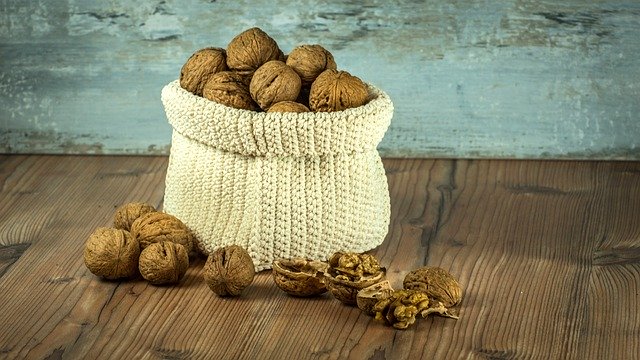 ořechy v pytli